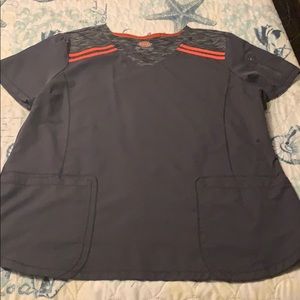 Women’s Dickies Scrubs 2XL top